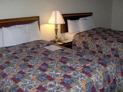 Hotel Wyndham Garden Capitol Near Fsu 3*