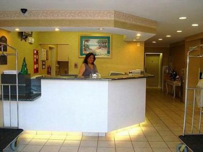 Express - South - I-75 By Ihg 2* Naples