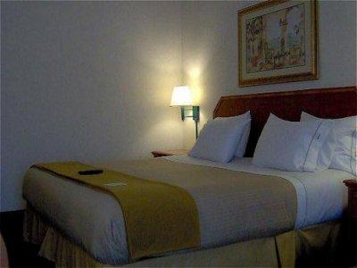 Hotel Express Vero Beach-west I-95 By Ihg 3*