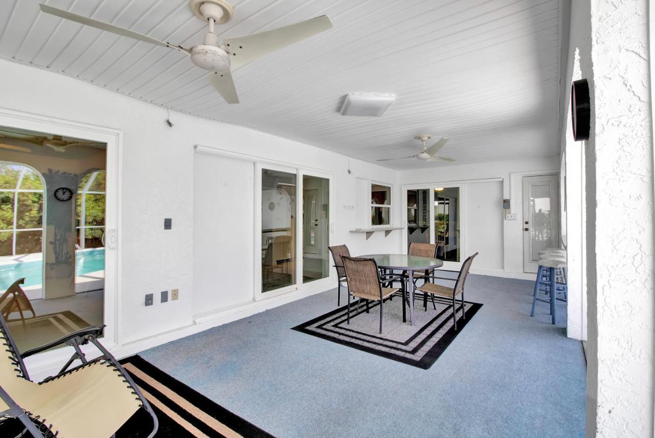 Joseph Holiday home *