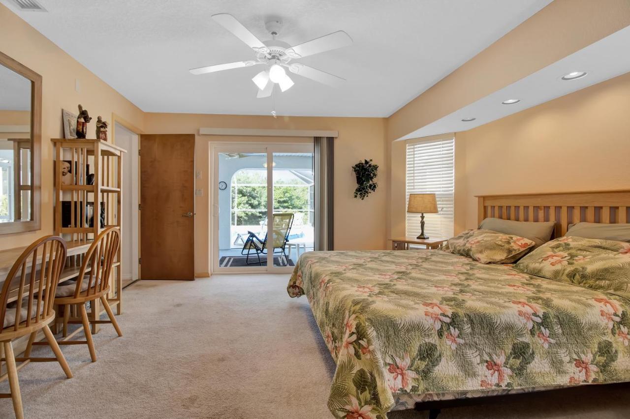 Joseph Holiday home *
