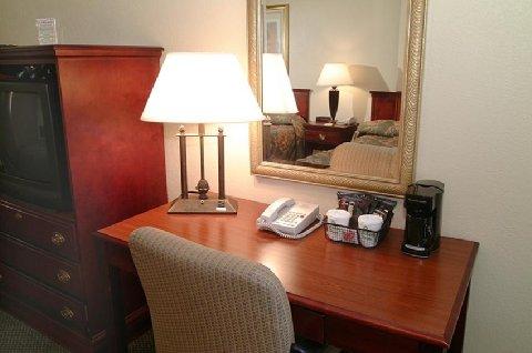 / Hotel Coral Gables