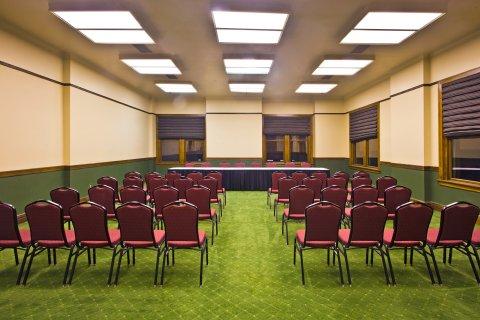 Crowne Plaza Grand Hotel Pensacola