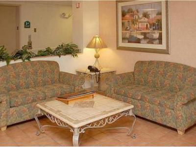 La Quinta By Wyndham East Hotel
