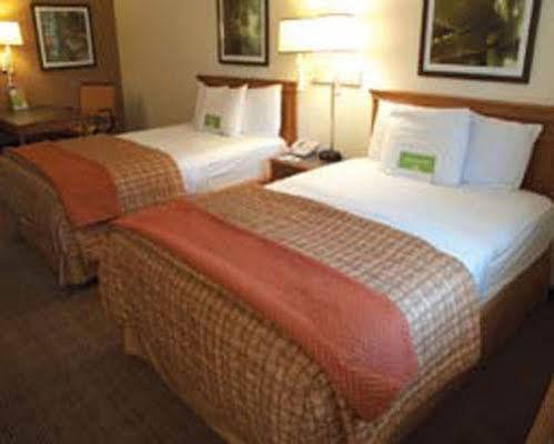 La Quinta East Deerfield - Boca Raton Hotel 2*