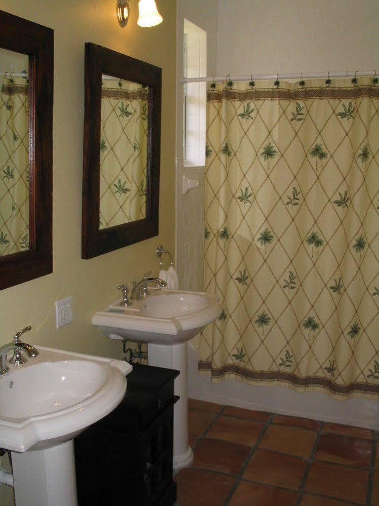 Grandview Gardens Hotel 4*
