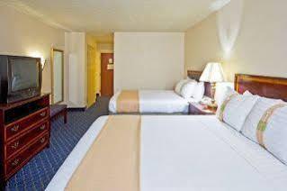 Wyndham Garden Capitol Near Fsu 3*