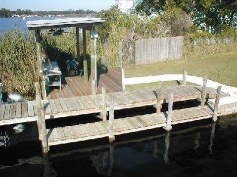 Tropical Marina & On Beresford 3*
