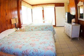 Sea Aire Oceanfront Inn 2* Cocoa Beach