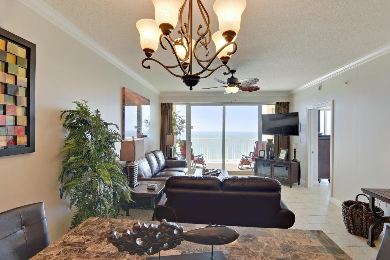 Boardwalk #1802 By Book That Holiday home