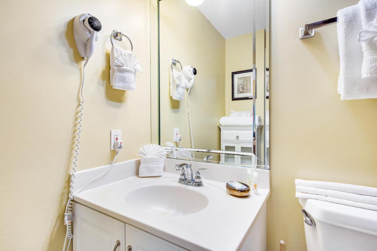 Apartment Sterling Sands 708
