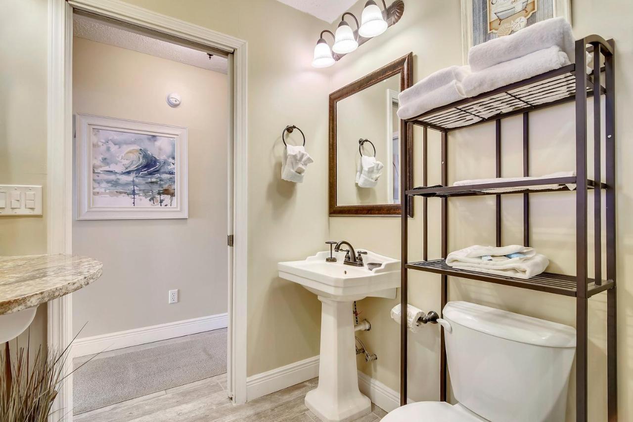 Seaside Pointe By Book That Holiday home Panama City Beach