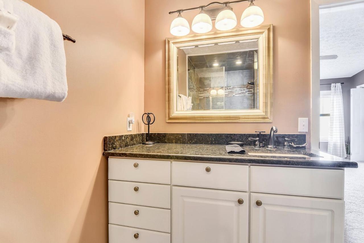 Seaside Pointe By Book That Holiday home