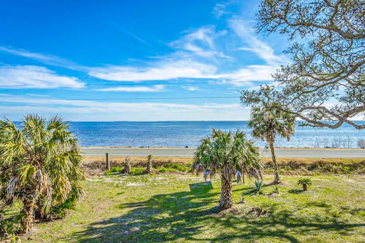 Bliss On The Bay * St. George Island