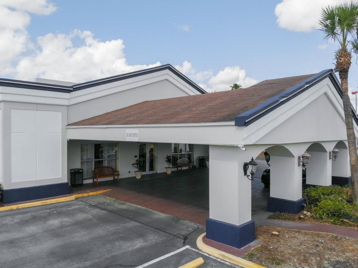 Stayable At Florida Mall Hotel