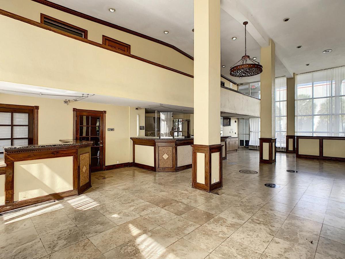 Stayable At Florida Mall 3* Orlando