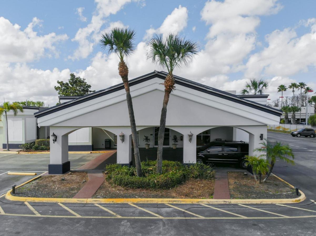 Stayable At Florida Mall 3* Orlando