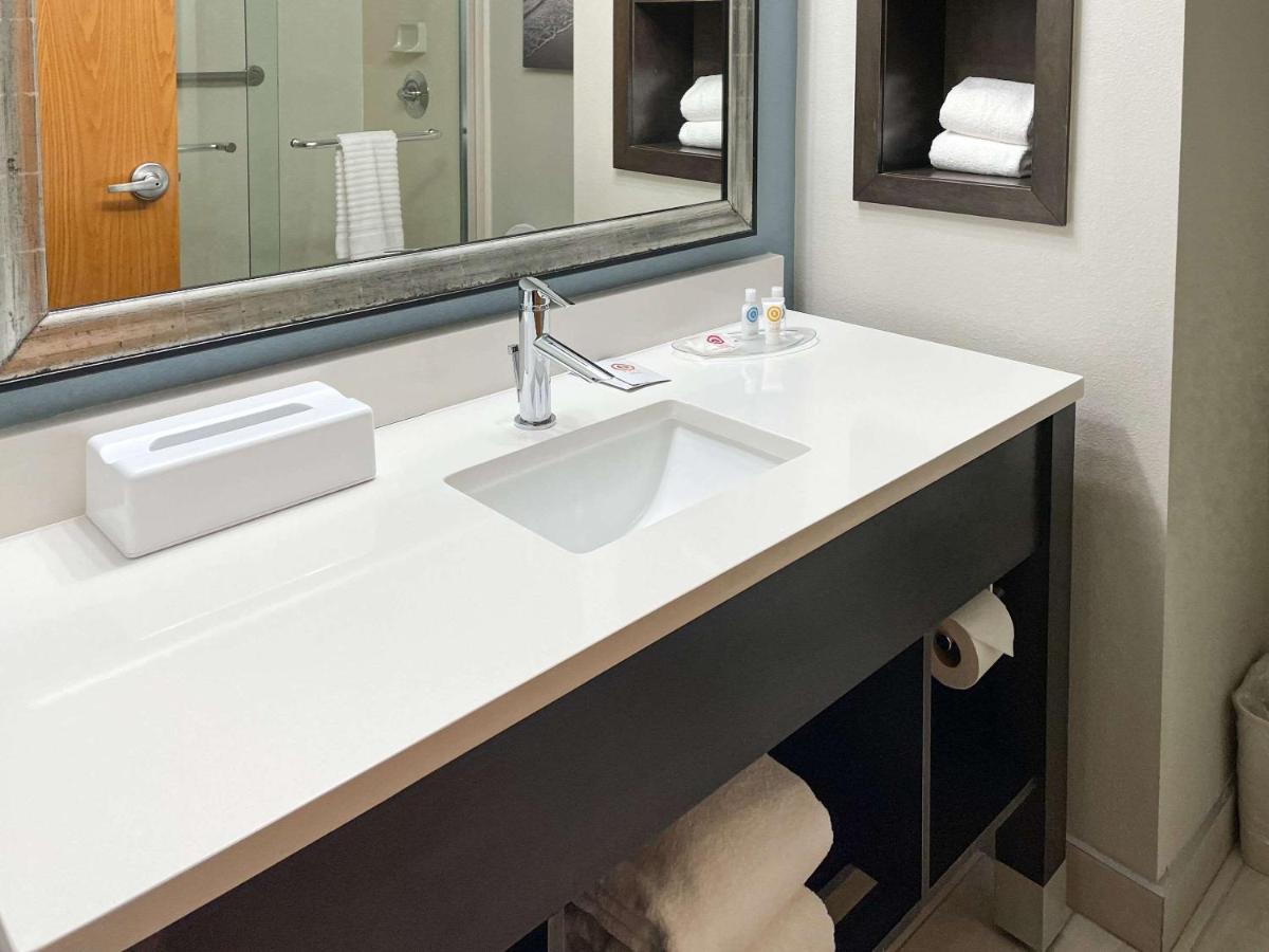 Comfort & Melbourne-viera Hotel