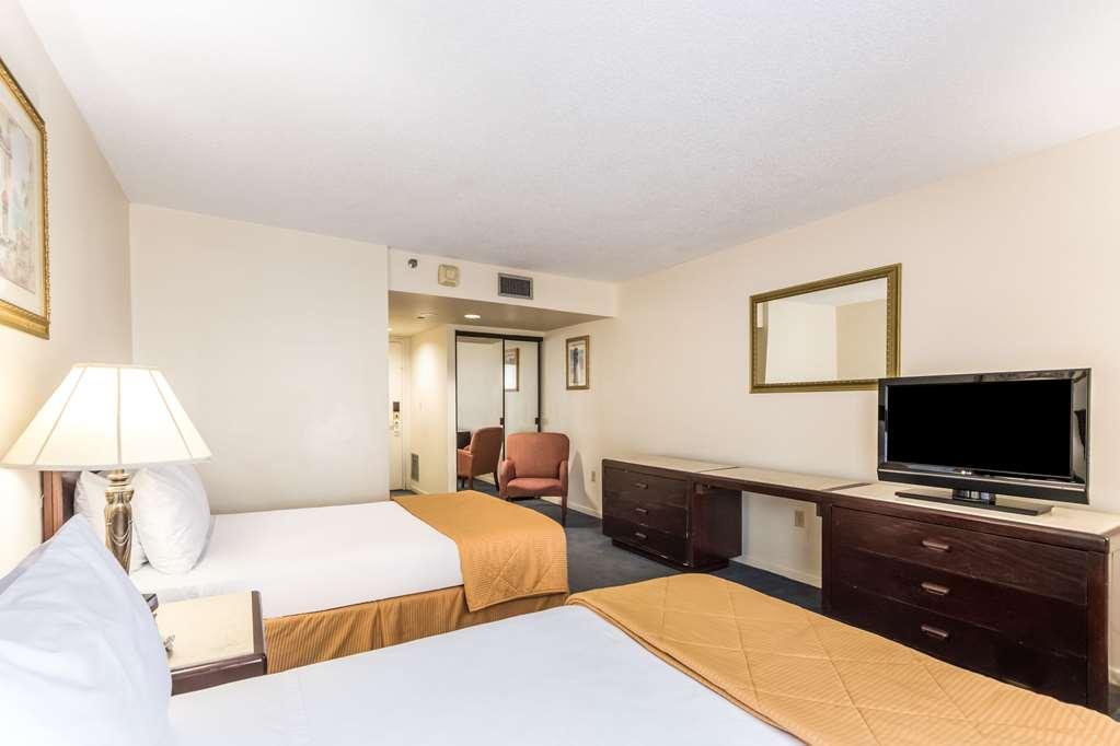Comfort & Downtown Brickell-port Of 4*