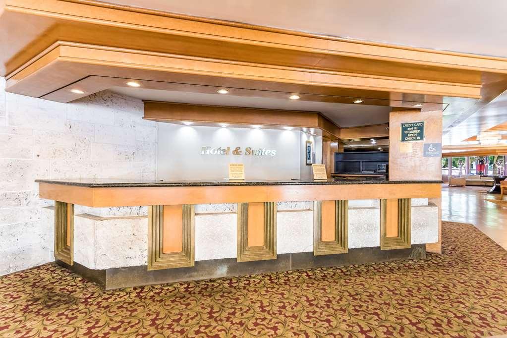 Comfort & Downtown Brickell-port Of 4* Miami