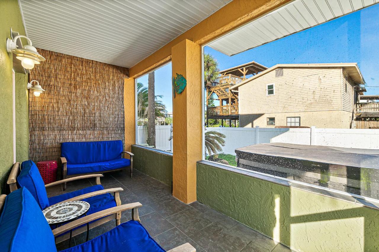 Fantasea Is The Perfect House With Pool And Hot Tub 4 Bed3 Bath With 2 Master Palm Coast