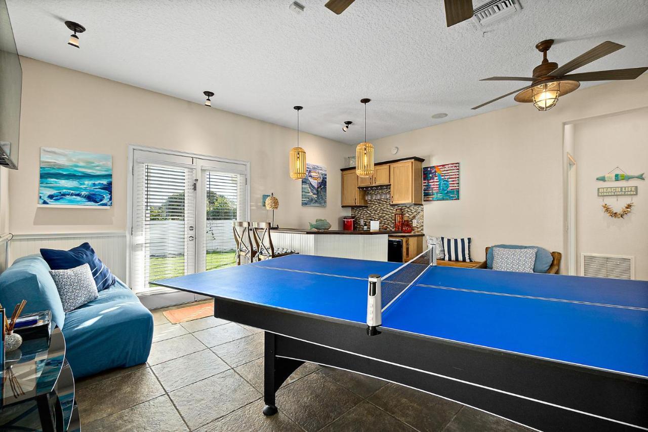 Fantasea Is The Perfect House With Pool And Hot Tub 4 Bed3 Bath With 2 Master * Palm Coast