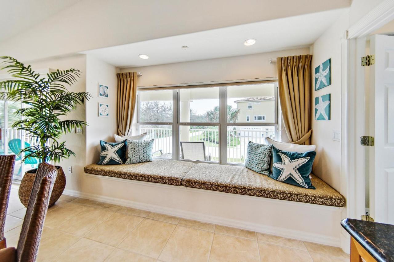 Holiday home Oasis By The Sea Front Community - Luxurious Pool With Waterfall - Sleeps 10 -