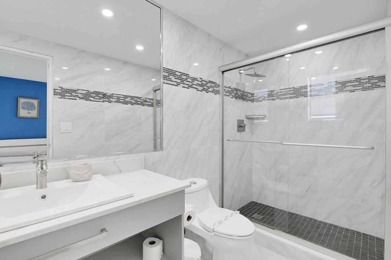 Apartment 2 Bedrooms 2 Full Bathrooms Apt. On The