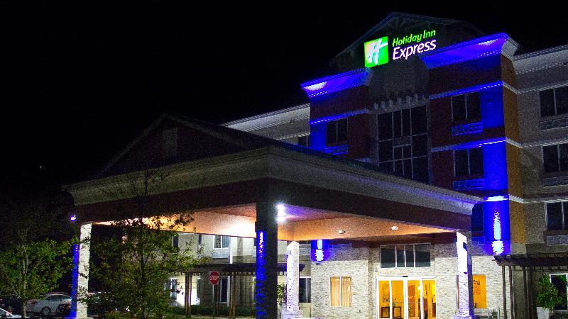 Hotel Express & By Ihg 2*