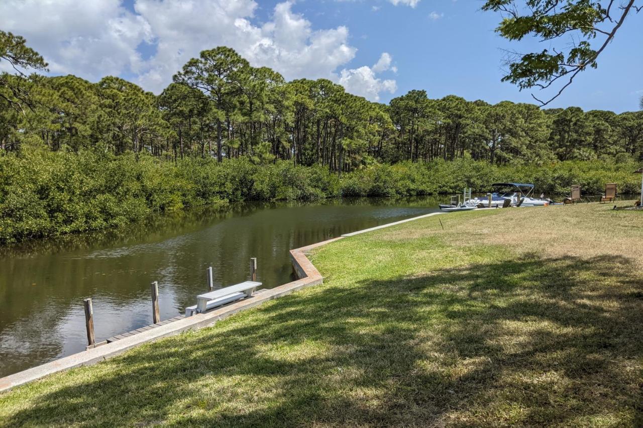 Mangrove View On Oyster Creek Holiday home *