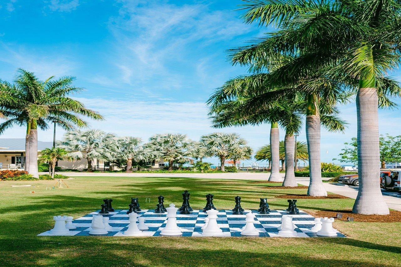 Faro Blanco & Yacht Club Marathon, Curio By Hilton Resort Marathon