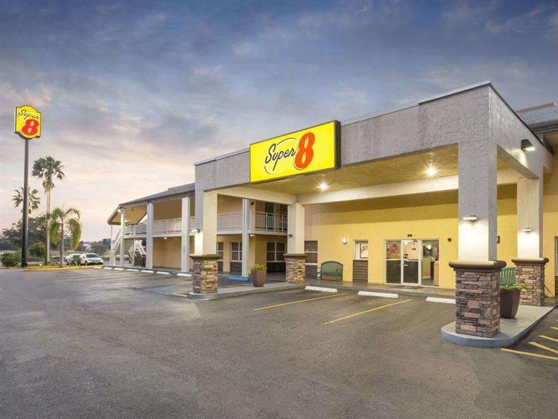 Super 8 By Wyndham Bradenton Area Motel Ellenton