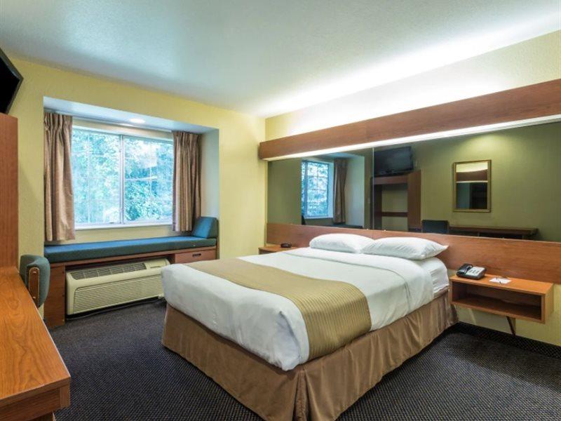 Microtel And 2* Ocala