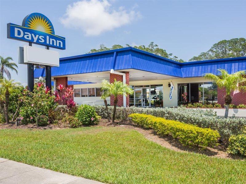 Days By Wyndham Myers Springs