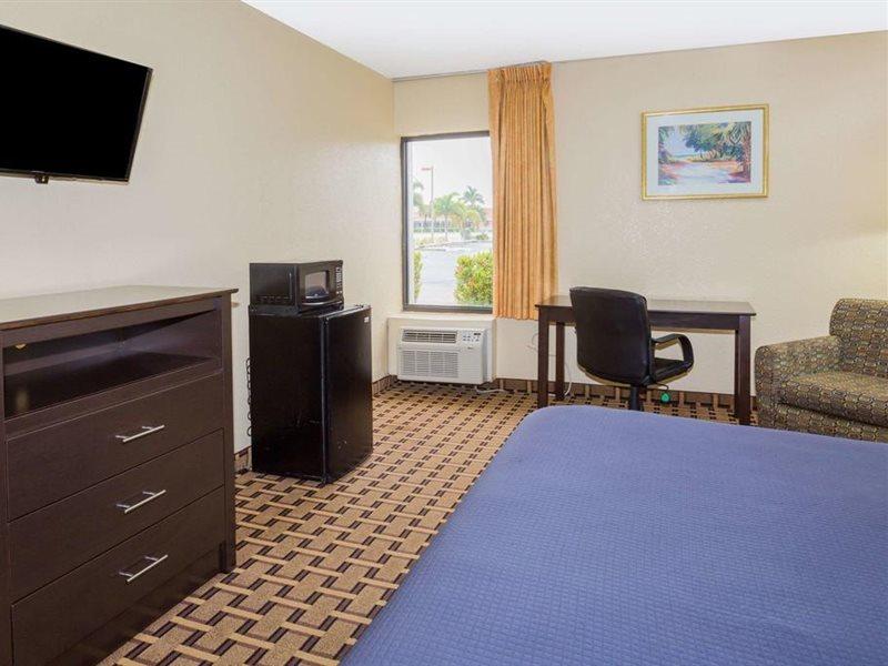 Inn Quality Myers - Cape Coral