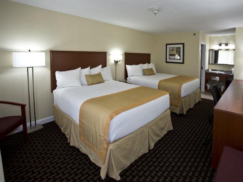 Days By Wyndham Town Center