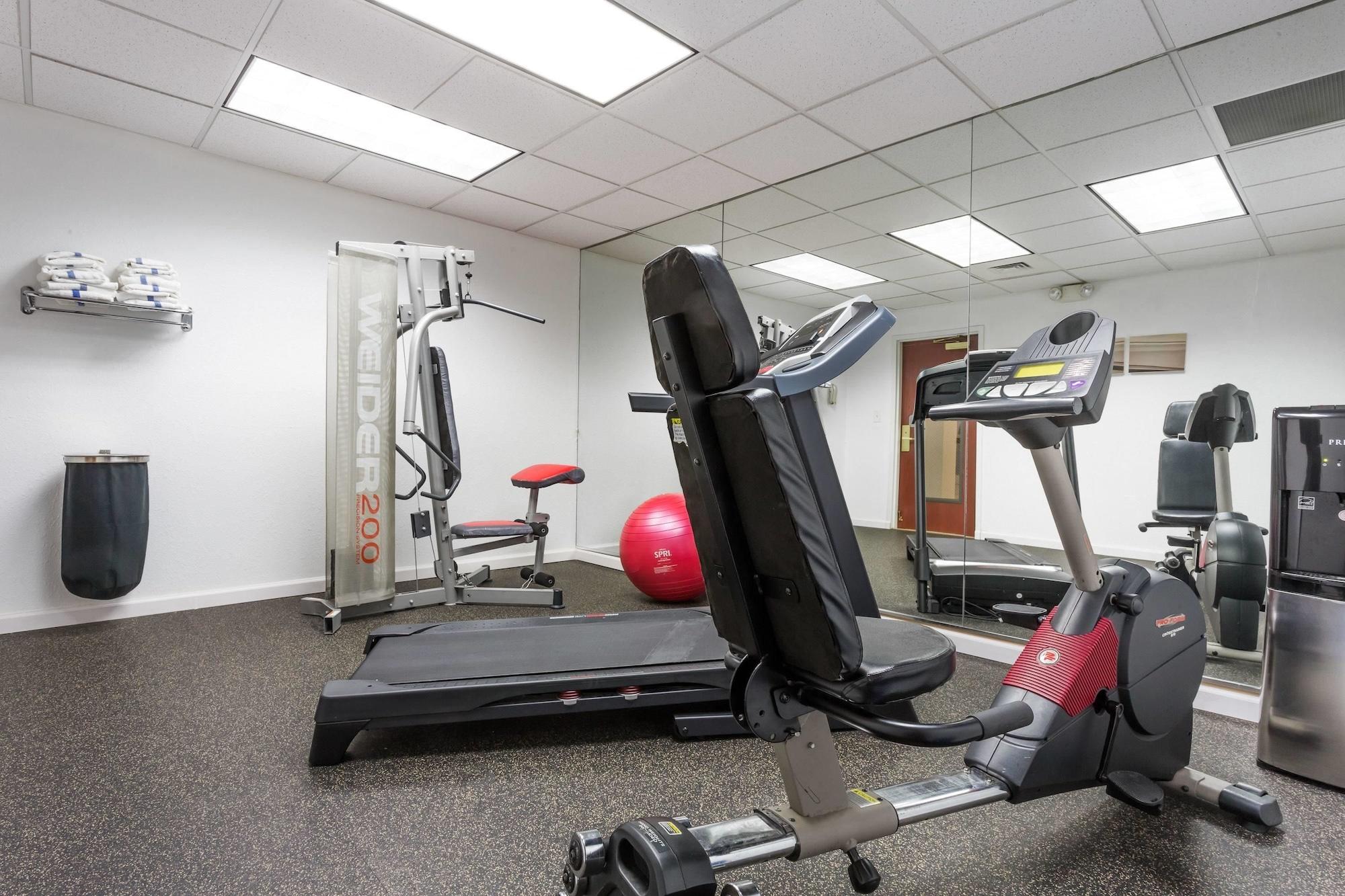 Quality Zephyrhills-dade Inn