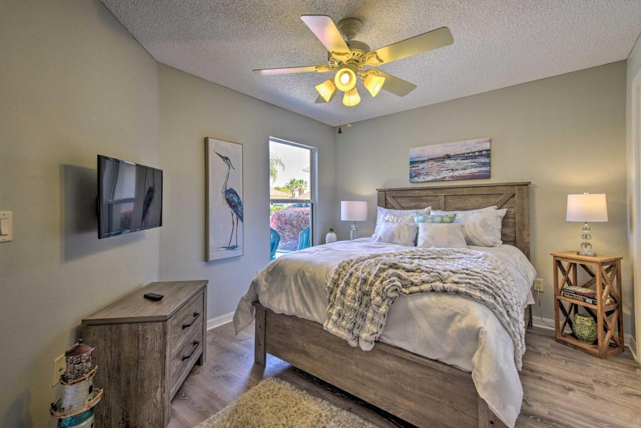 Courtyard With Lanai And Community Amenities! The Villages