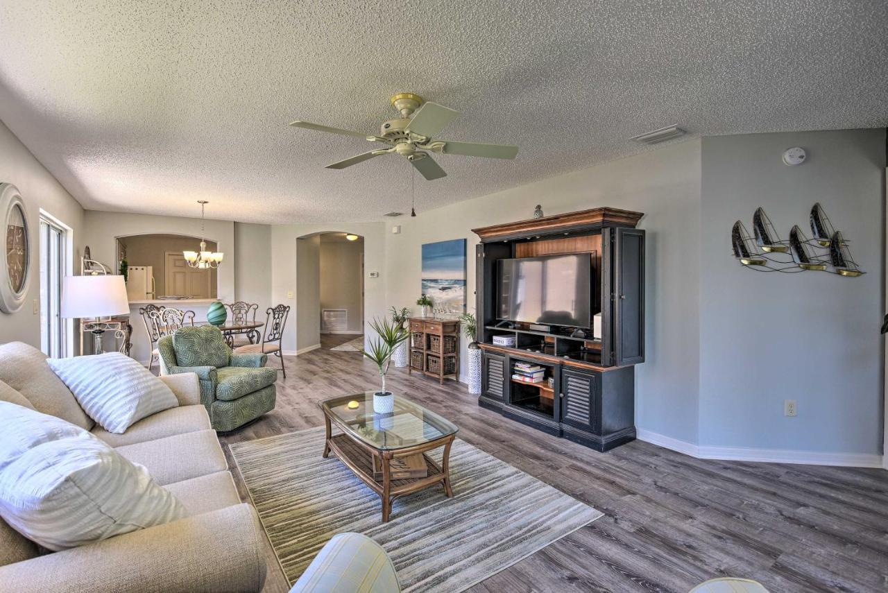 Villa Courtyard With Lanai And Community Amenities!