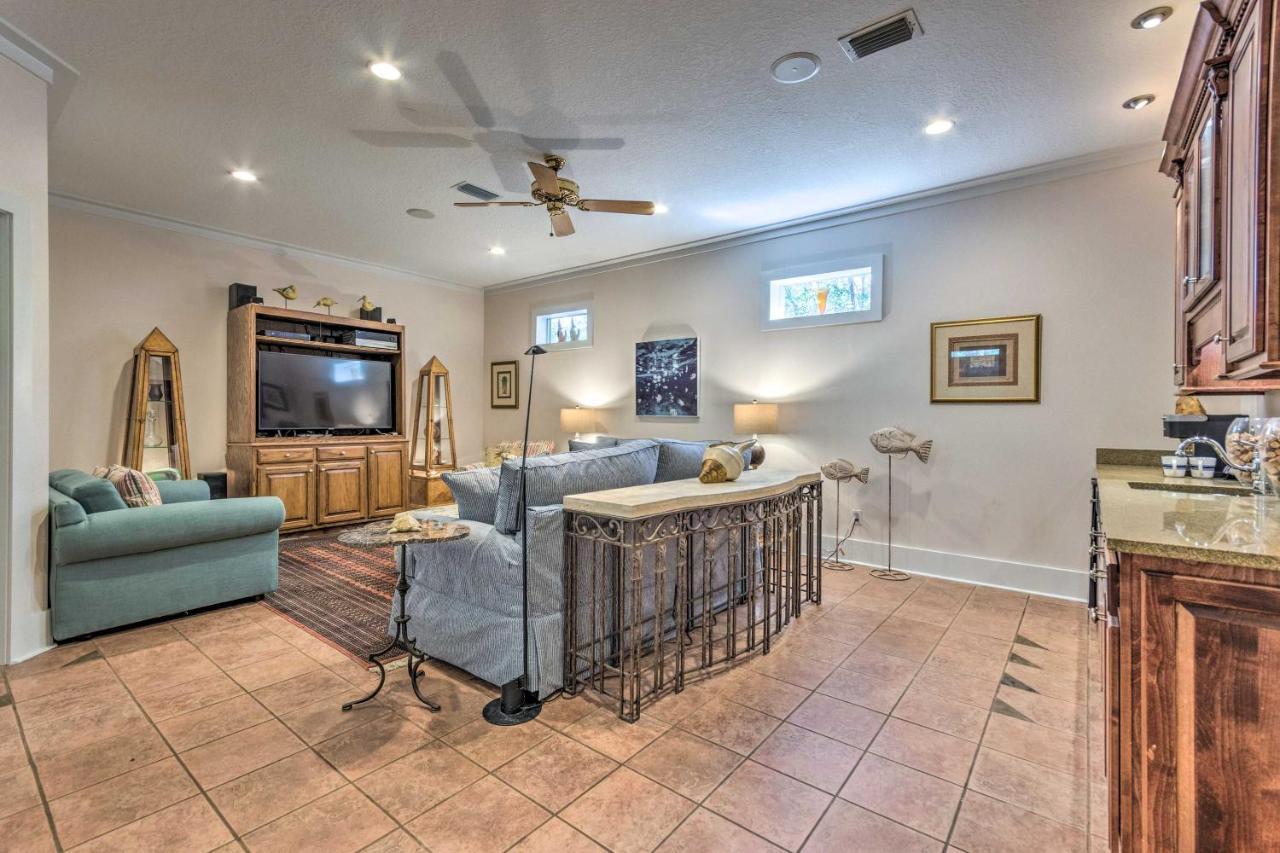 Holiday home Santa Rosa With Pool, Hot Tub And Golf Cart