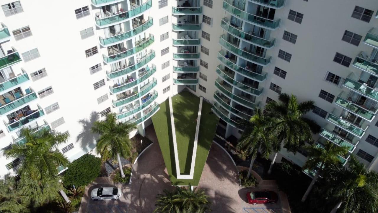 Beach Apartment Hollywood