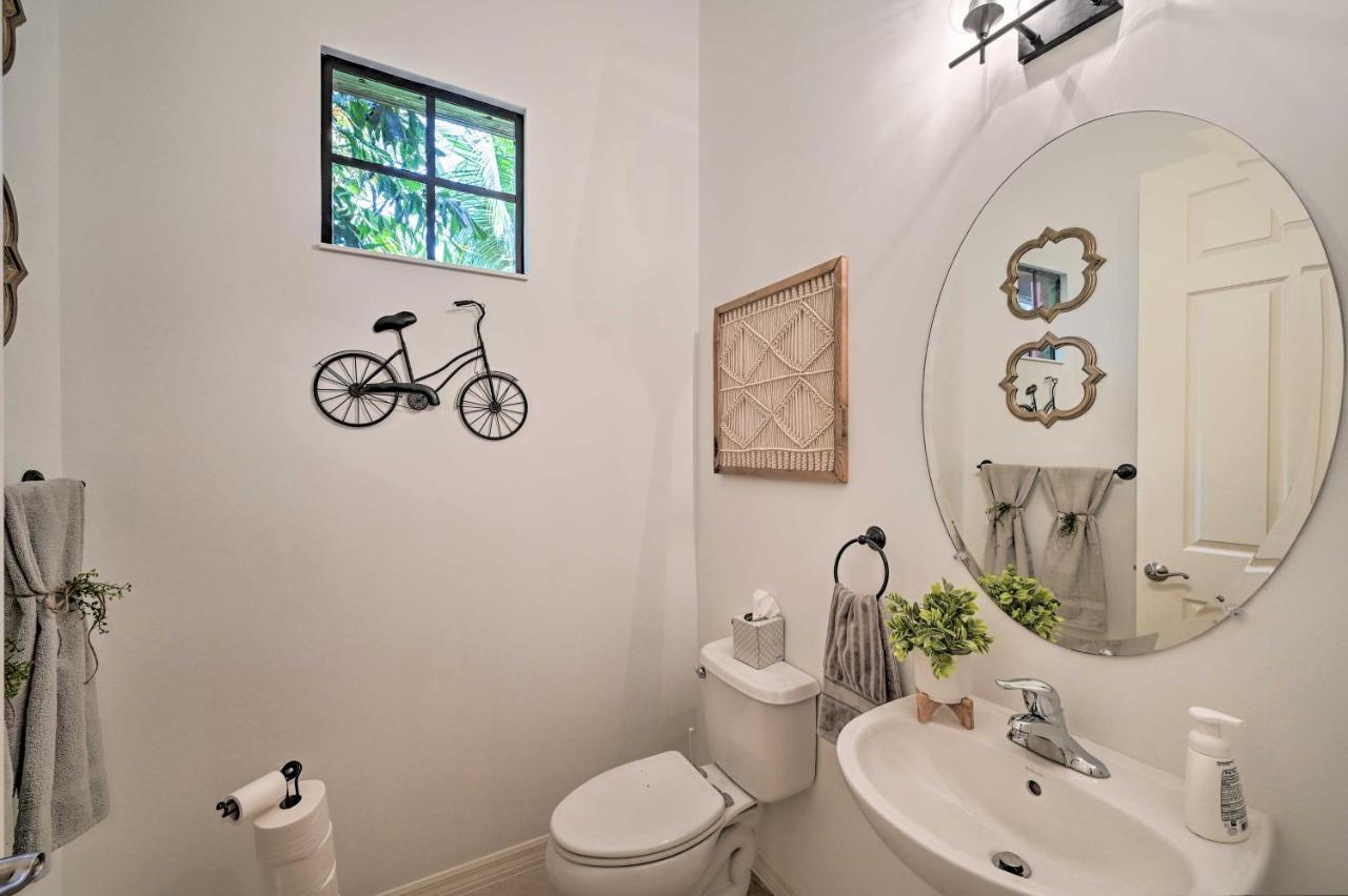 Alluring Retreat With Amenities! Holiday home