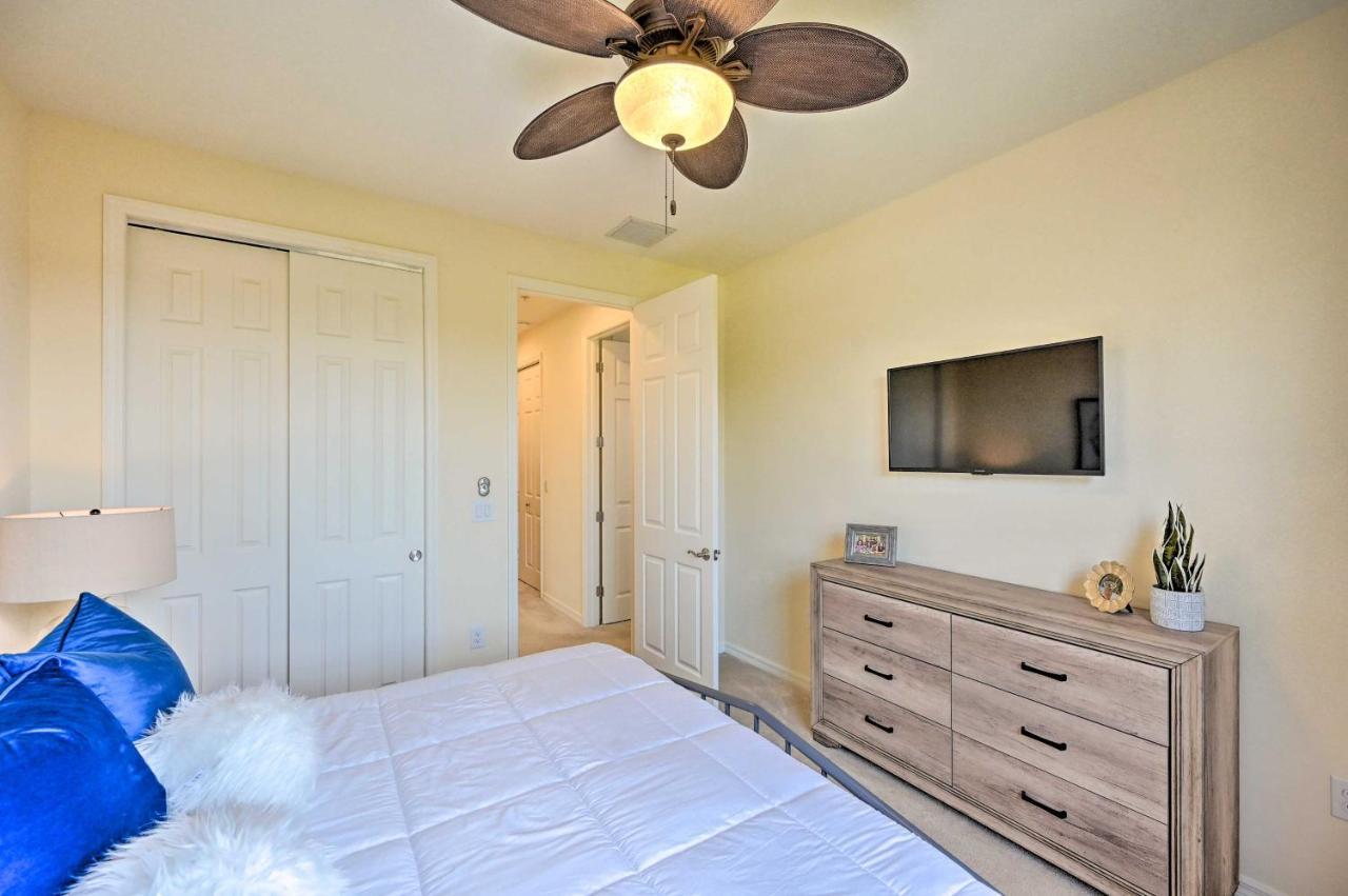 Alluring Retreat With Amenities!