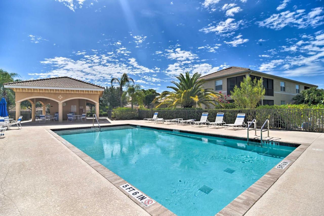 River Country Club With Pool Access! Apartment