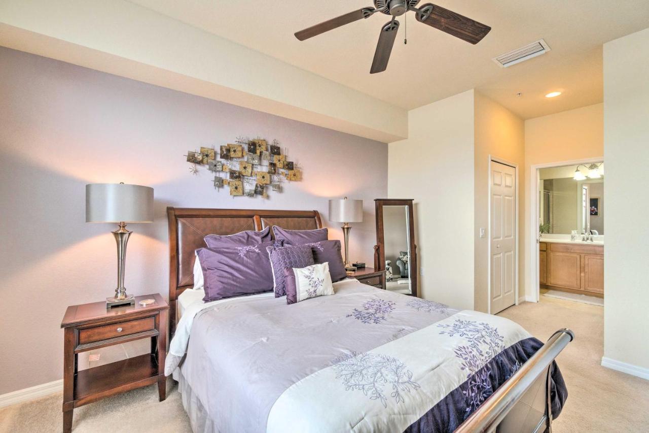 Modern River Country Club With Pool! Apartment