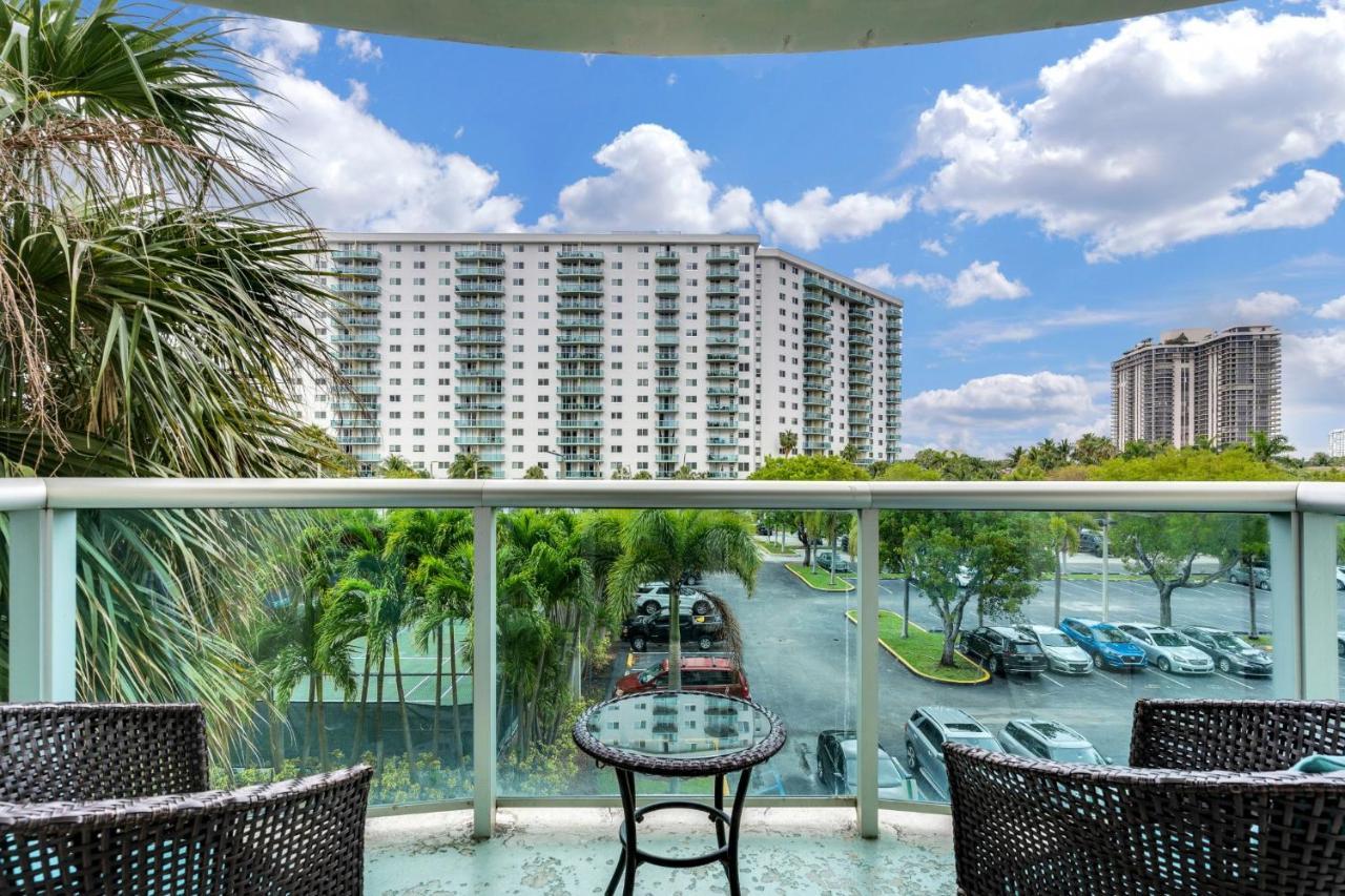 Sunny Isles Ocean Reserve Golden Beach