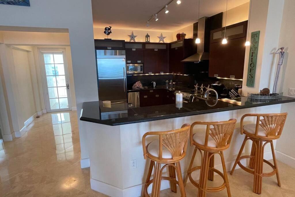 Licensed Mgr - Luxury Vip Penthouse - Offers Panoramic Ocean Views! Key Largo