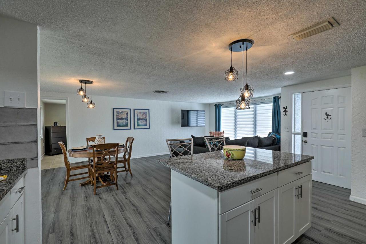 Charming With Patio, 7 Mi To Sunset Beach! Holiday home *
