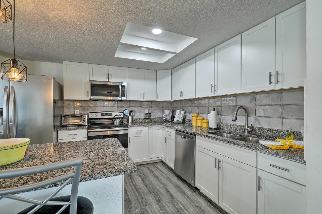 Charming With Patio, 7 Mi To Sunset Beach! Holiday home Holiday