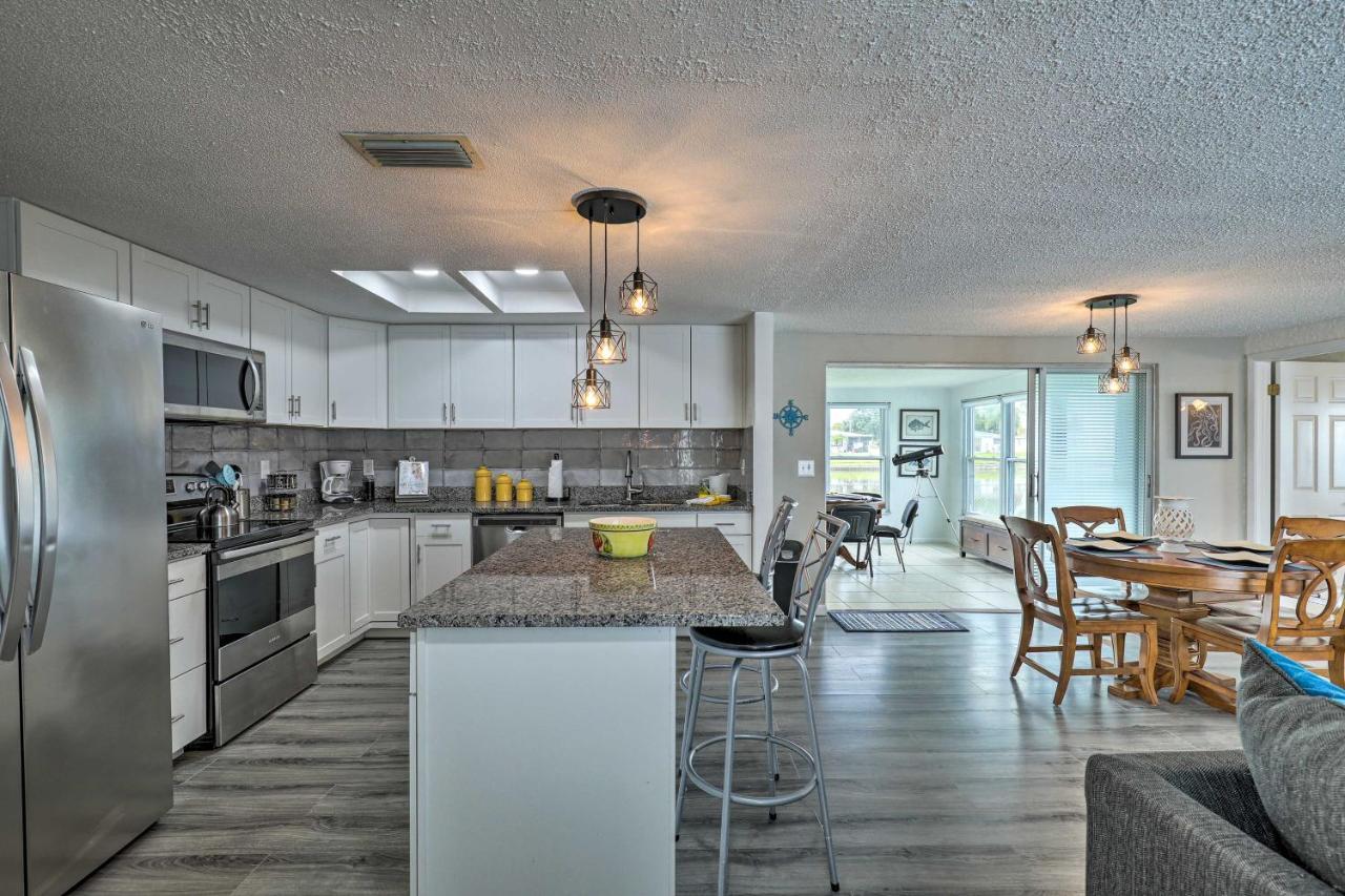 Charming With Patio, 7 Mi To Sunset Beach! * Holiday